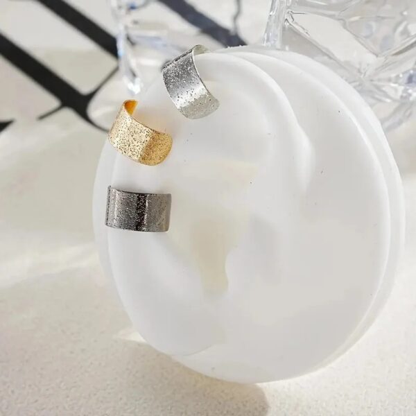 Set Of Hollow Leaf Design Clip On Earrings, Zinc Alloy Jewelry Simple Punk Style Personality Female Ear Decor - Image 5