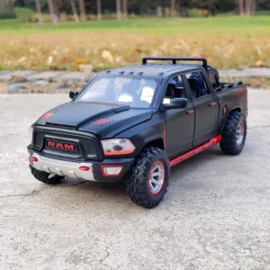 1:32 RAM Pickup Truck Alloy Toy Car with Sound Light and Spring Back Action